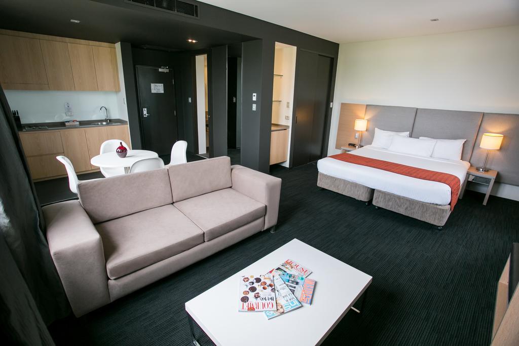 Alpha Hotel Eastern Creek מראה חיצוני תמונה