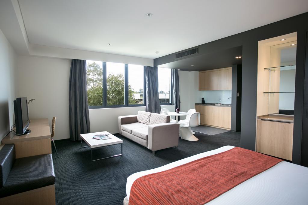Alpha Hotel Eastern Creek מראה חיצוני תמונה