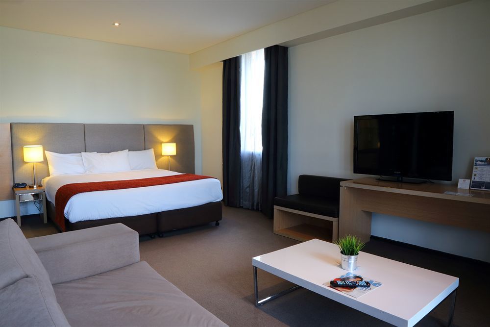 Alpha Hotel Eastern Creek מראה חיצוני תמונה